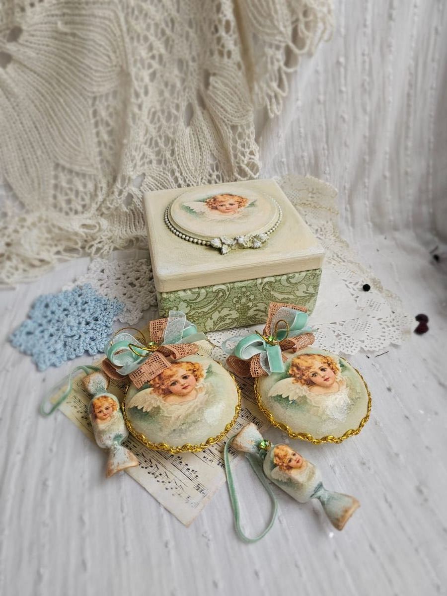 Шкатулка с игрушками Ангел