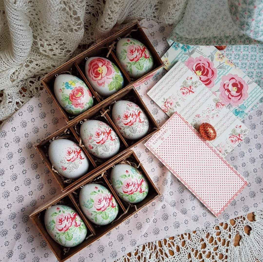 Пенал с 3мя яичками greengate.