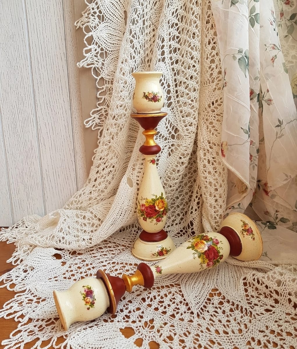 Пара высоких подсвечников Royal Albert