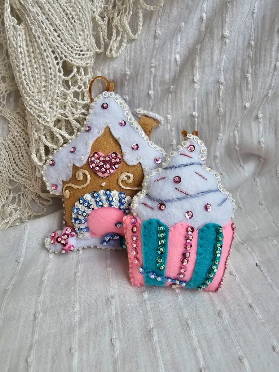 Фетровые елочные игрушки, набор