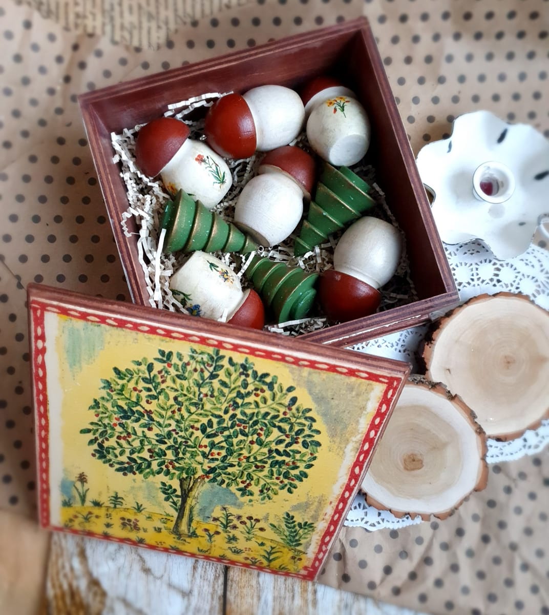 Шкатулка с экоигрушками